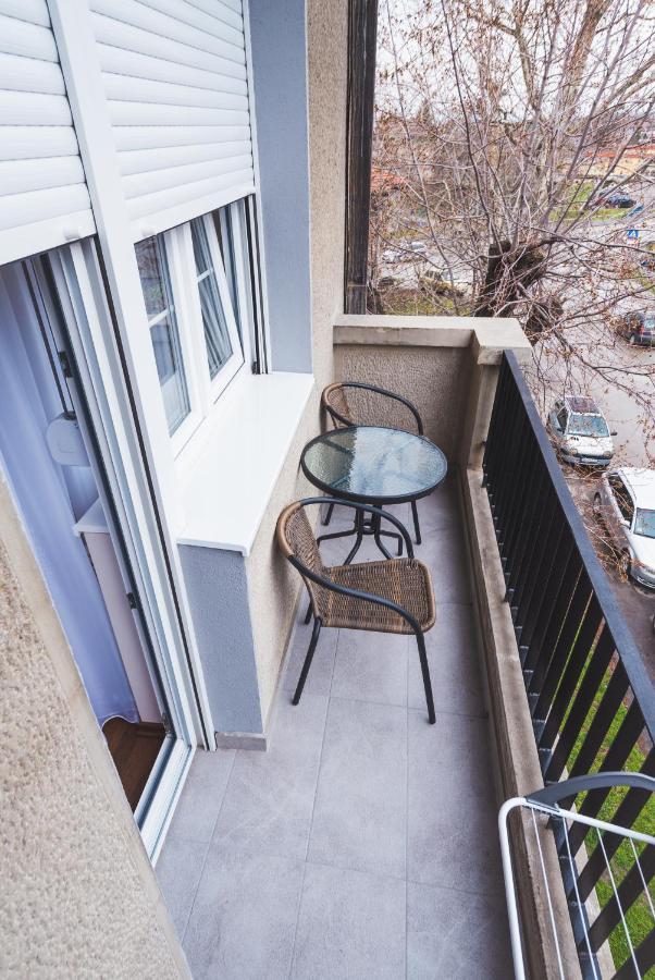 Majestic Apartment Ягодина Екстериор снимка